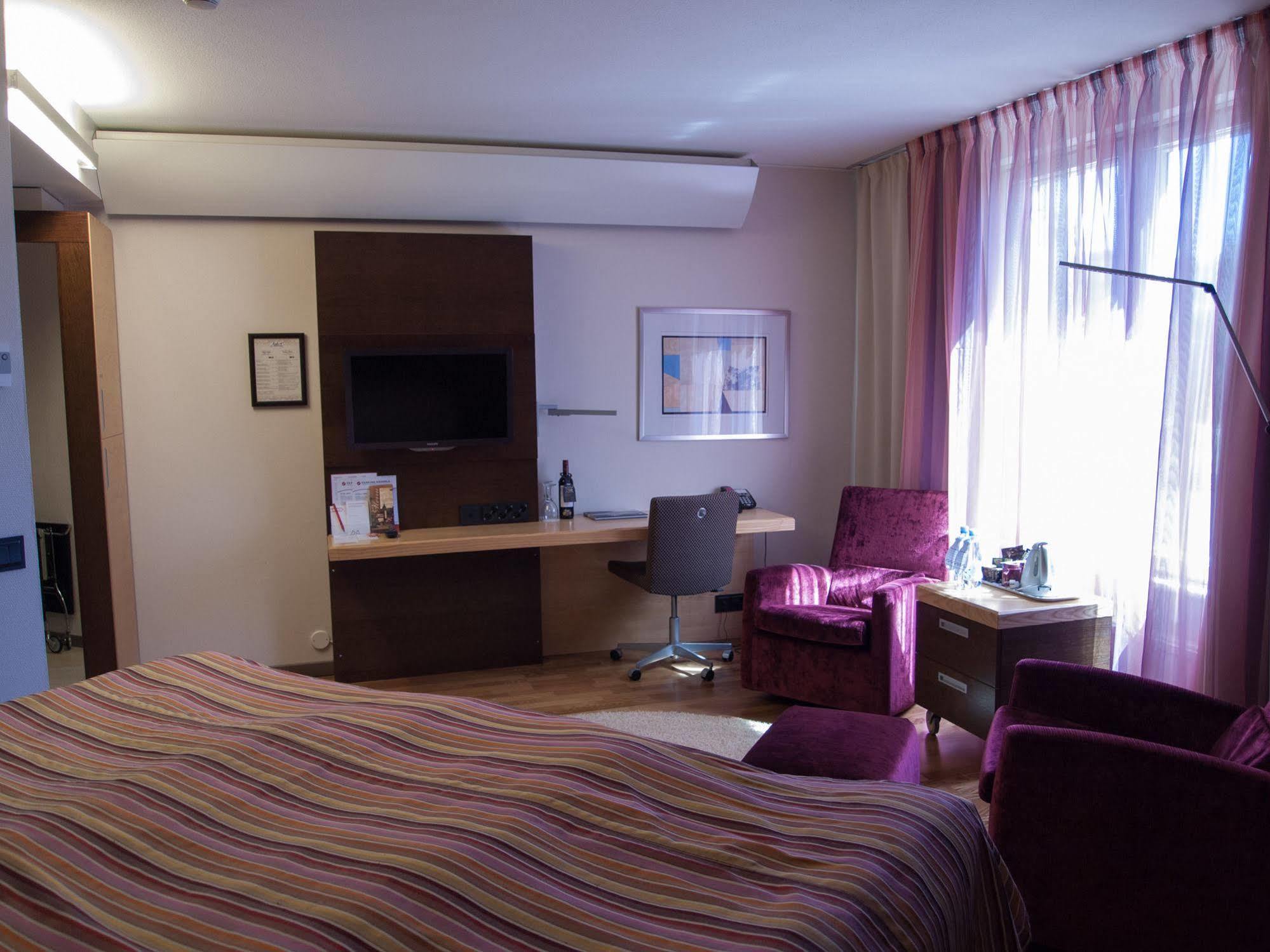 Original Sokos Hotel Vaakuna คูโวลา ภายนอก รูปภาพ